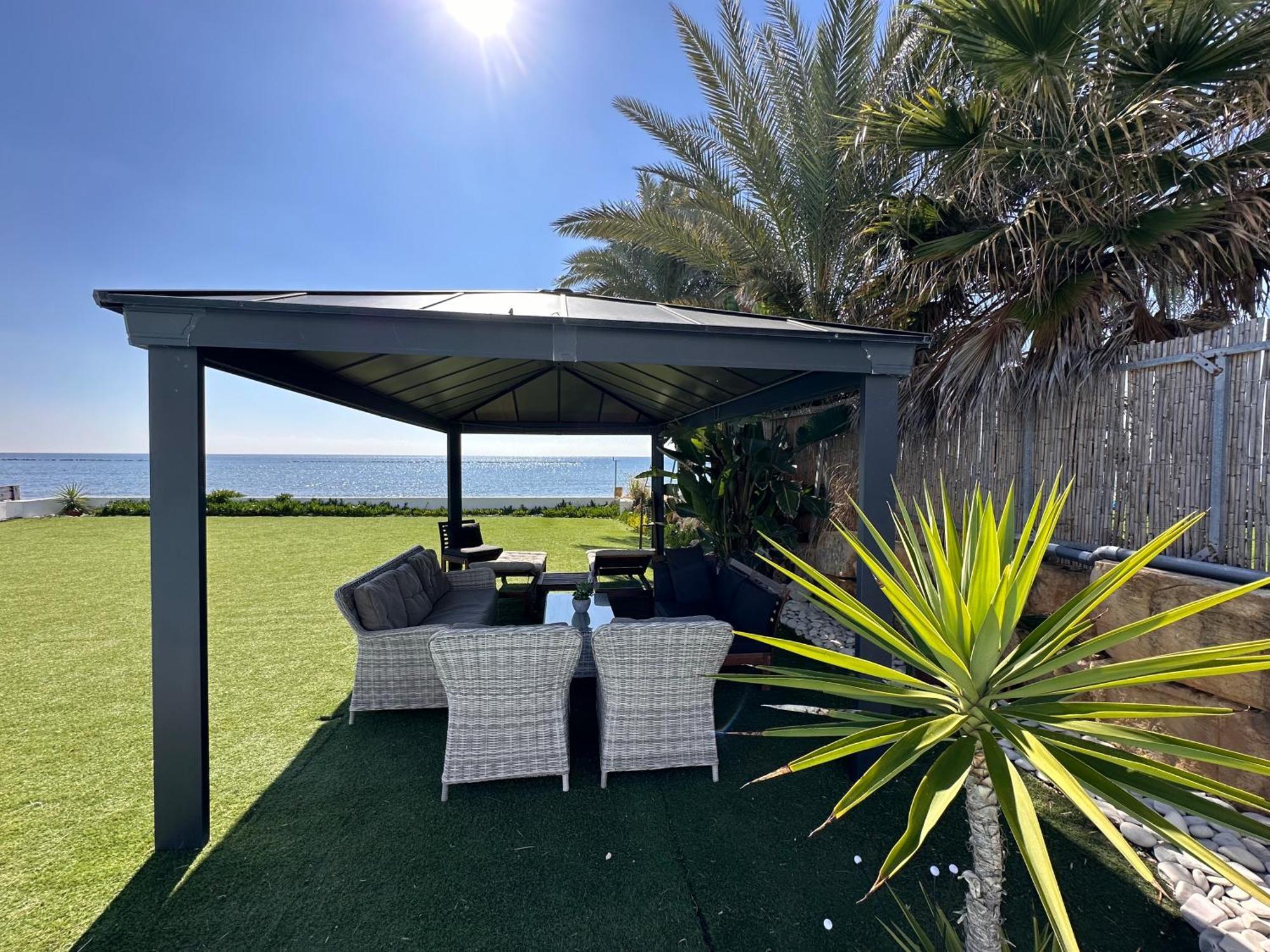 Paradise Beachvilla Перволия Экстерьер фото